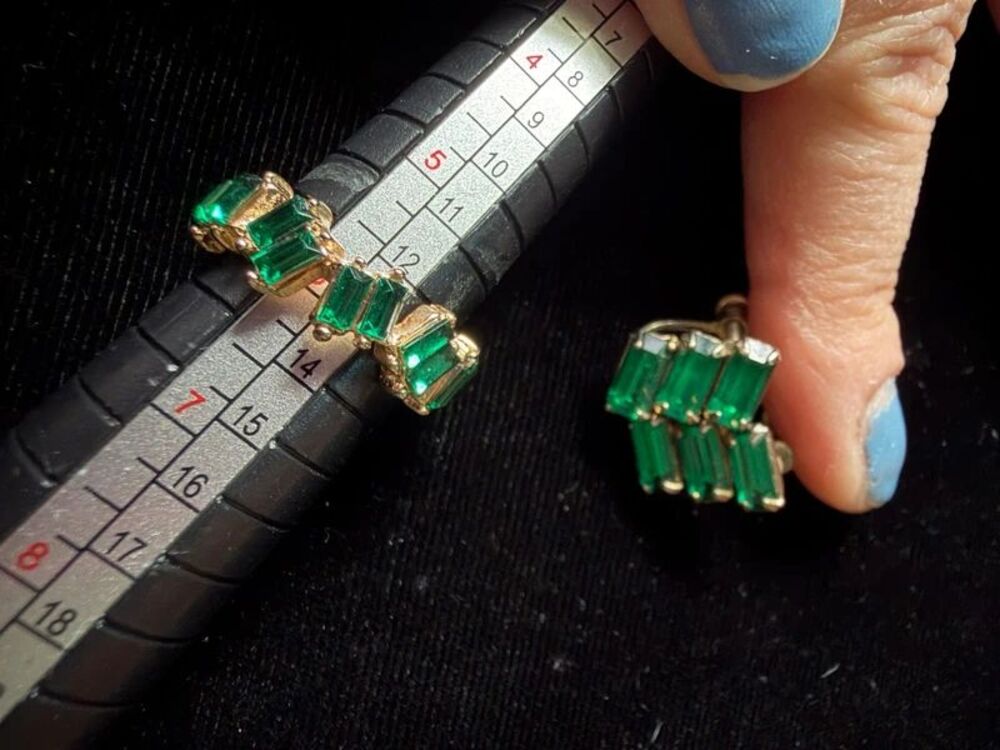 Vintage Faux Emerald Green Baguette Rhinestone Ring size 6 and Earring Set